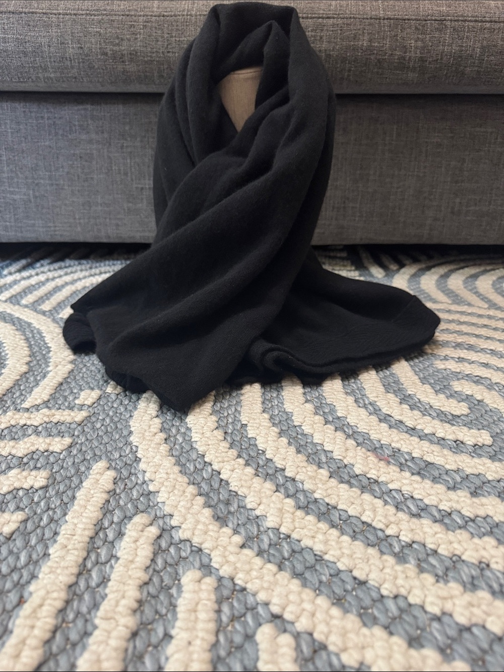 Nordstrom 100% Cashmere Oversized Black Wrap Scarf 82"